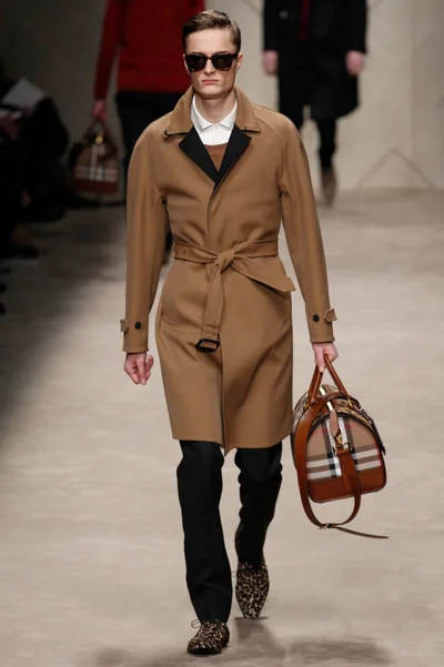 Look 9
